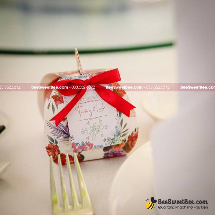 Xu Hướng Quà Tặng Khách Mời (Wedding Favors) Ý Nghĩa Và Tinh Tế Nhất 2026